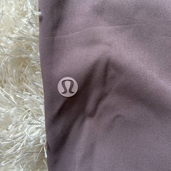 Lululemon joggers purple / mauve light weight - Picture 3 of 6